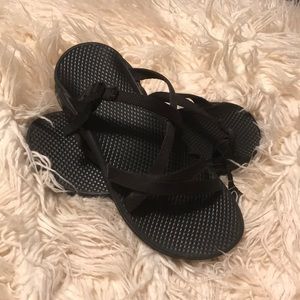 Chaco (Black) Sz 7